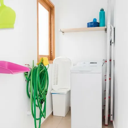 Casa Tia Julia, Vivienda Independiente 4 Pax En Playa Teresitas Dom wakacyjny *