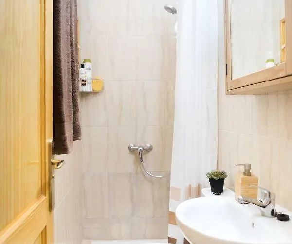 Casa de Férias Casa Tia Julia, Vivienda Independiente 4 Pax En Playa Teresitas