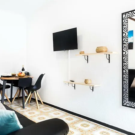 Casa Tia Julia, Vivienda Independiente 4 Pax En Playa Teresitas بيت للعطل *
